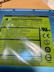 NEW ~ Genuine Apple MacBook A1181 DVD CD Combo Drive CW-8221-C 678-0527D - Afbeelding 1 van 4