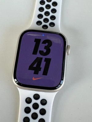 Apple Watch Series 9 45mm Aluminium mit Sportarmband, (GPS) (MR973QF/A) - Bild 1 von 4