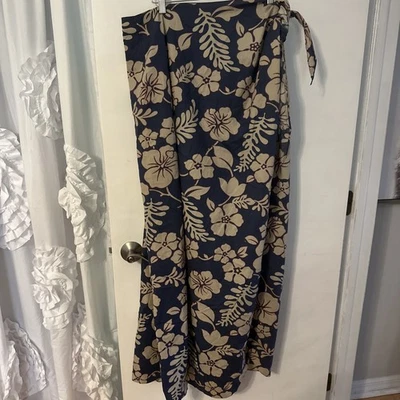 Vestido envolvente Reyn Spooner colorido tropical hibisco floral azul pareo Foto 1 de 4