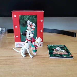 Ornamento Enesco Walt Disney's 101 Dalmati Li'l Calza Stuffer - Foto 1 di 14