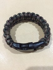 Paracord Bracelet Camo with soldier lock