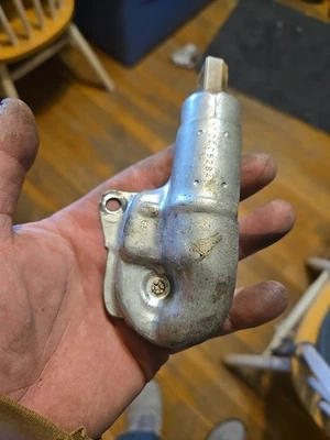 Mecanismo de liberación de maletero automático Monte Carlo SS 1981-1988 carrocería Monte SS G OEM Foto 1 de 4