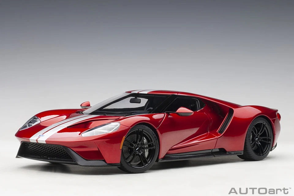 72943 Ford Gt 2017 (Liquid Red/Argento Stripes) (Composite Modello / Fu 1:18 - Immagine 1 di 1
