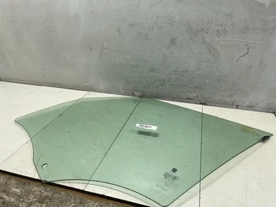 Fiat 500L 2014 puerta delantera izquierda lado del conductor ventana vidrio OEM+ Foto 1 de 4