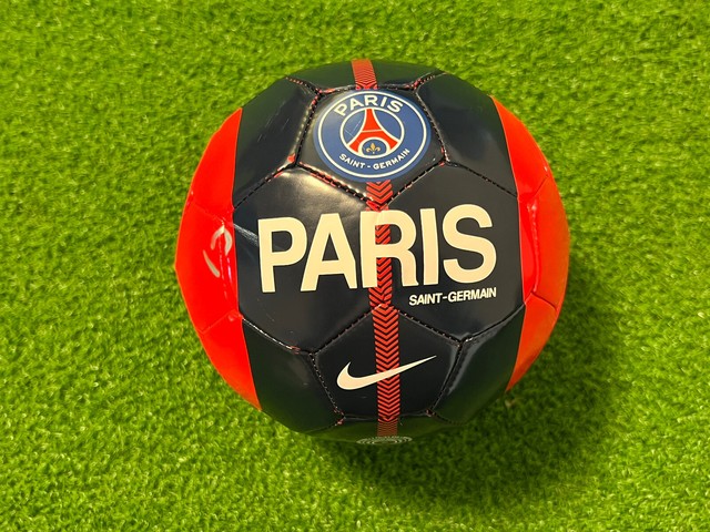 Rare Nike Paris Saint-Germain PSG Small Mini Red & Blue Soccer Football  Ball