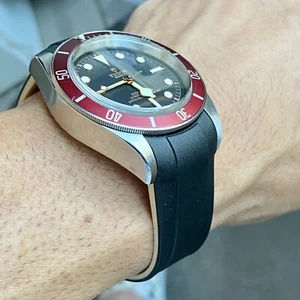 Correa de goma curva vulcanizada 22 mm NEGRO BRONCEADO 41 mm TUDOR Black Bay correa de reloj - Imagen 1 de 9