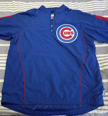 MAJESTIC COOL BASE AUTHENTIC CHICAGO CUBS DUGOUT BULLPEN PULLOVER JACKET MED - Image 1 of 4
