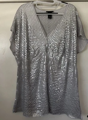 Blusa Top Lane Bryant Mujer 18/20 Gris Lentejuelas Forrada Cuello en V Manga Corta Brillante Foto 1 de 4