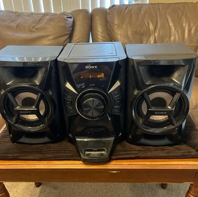 Sony MHC-EC609i Mini Hi-Fi Component System - Tested  Works Great No Antenna. - Image 1 of 4