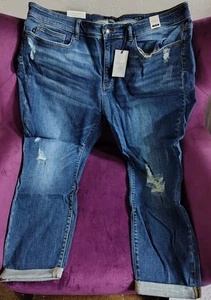 NWT Judy Blue Cuffed Slim Fit Mid Rise Jeans - Size 22W - Picture 1 of 4