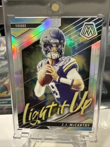 2025 Panini Mosaic JJ McCarthy Light It Up Silver Prizm SP 🔥 Vikings - Picture 1 of 4