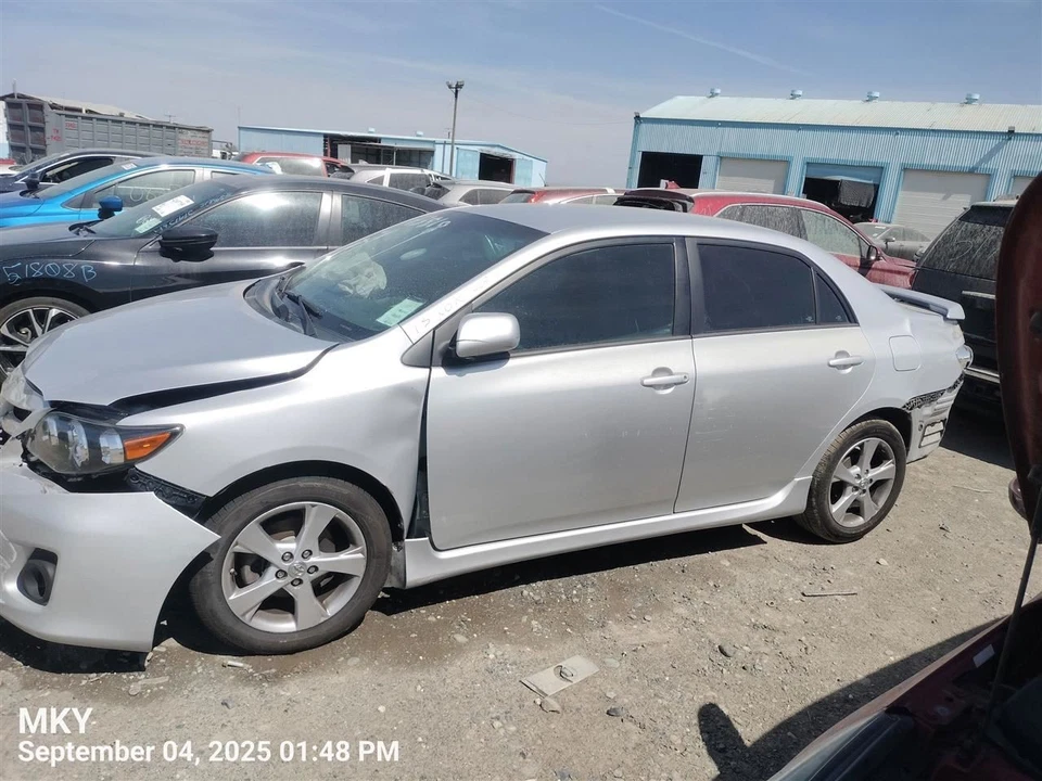 FUEL VAPOR CHARCOAL CANISTER 7774002131 2013 TOYOTA COROLLA Foto 1 de 4