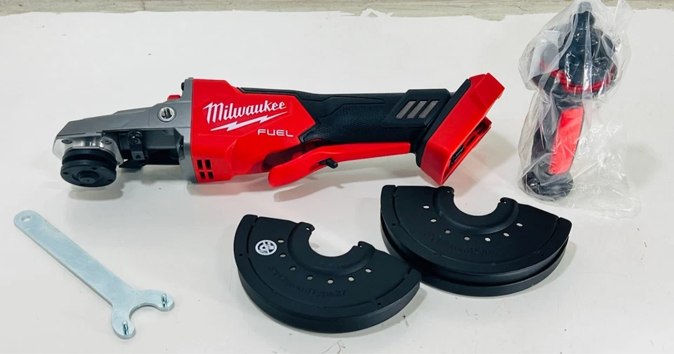 Milwaukee 2886-20 M18 COMBUSTIBLE 5" Cabeza Plana Amoladora Interruptor de Paleta*Solo Herramienta** Foto 1 de 1