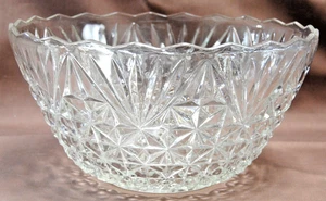 Anchor Hocking Arlington Scalloped Rim 12" Punch Bowl 6 Quarts  Vintage  T2608 - Picture 1 of 11