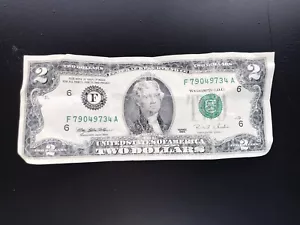 $2 Dollar Bill - 1995 RARE Series F - Serial Number F79049734A - Picture 1 of 5