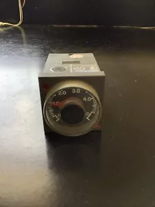 ATC Series 405 Timer - Picture 1 of 5