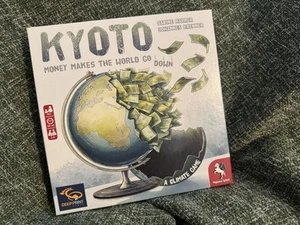 Kyoto Board Game | Money Makes the World Go Down - Picture 1 of 2