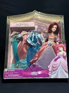 Muñeca Armario Princesa Ariel Sirenita 2008 Exclusiva Tienda Disney - Imagen 1 de 16
