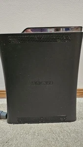 Microsoft Xbox 360 Elite 120 GB console e cavo testato espelle e prende disco/C/ - Foto 1 di 7