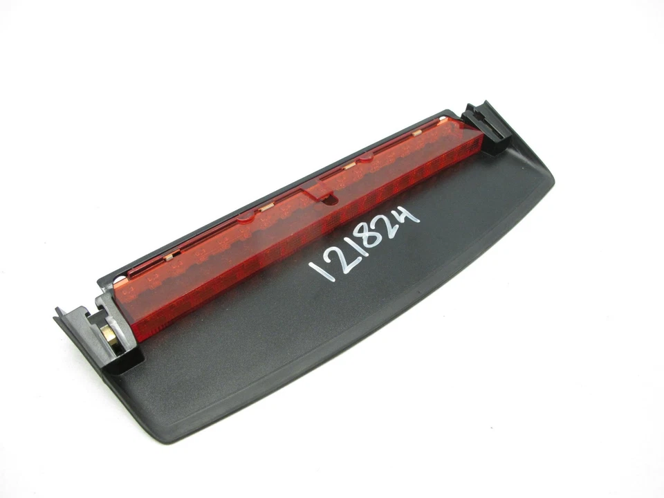 09-16 AUDI B8 A4 S4 RS4 SEDAN 3RD THIRD BRAKE TAIL LAMP LIGHT OEM 121824 - Image 1 of 4