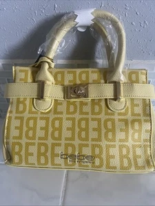 Cartera pequeña Bebe color rubio estampado Evie Bebe nuevo estado - Imagen 1 de 7