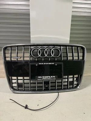 2012-15 AUDI Q7 grade dianteira BUMPER 4L0 853 651 H com 2 sensores frontais e câmera fabricante de equipamento original - Imagem 1 de 4