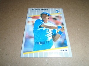 1989 FLEER  BASEBALL CARD /   277 GEORGE BRETT KANSAS CITY ROYALS