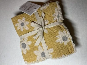 HOUSE & GARDEN DISH CLOTHS (6) FLOWERS 12 X 12 100% COTTON NIP - Picture 1 of 2