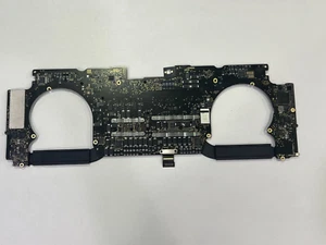 Carte mère 16Go / 256Go MacBook Pro 13″ A1707 (2017) + touch ID + cache arrière - Photo 1/2