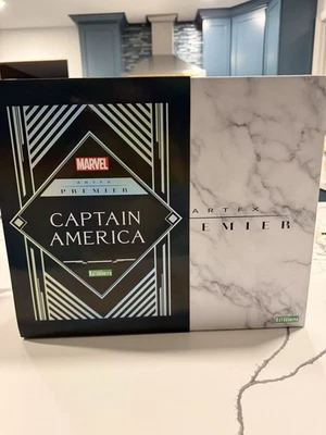 Captain America  by Kotobukiya  1/10 Scale Model Kit Premier ARTFX Figure - Image 1 of 4