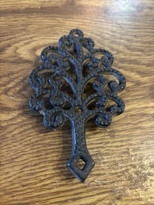 Vintage Cast Iron Trivet TREE MT-3 - Picture 1 of 2