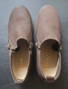 Hush Puppies Women's Suede Boot Brown Size 9.5 M - Picture 1 of 6