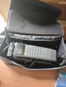 Vintage Gold Series Motorola Car Phone - Afbeelding 1 van 6