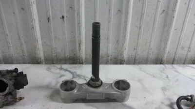 08 Husqvarna SM510 SM TXC 510 R inferior triple árbol horquilla abrazadera de amortiguador Foto 1 de 4