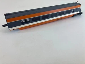 HJ3015 VOITURE INTERMEDIAIRES n 6 ,2CL TGV Sud Est rame 17 ECHELLE HO 1/87 - Imagen 1 de 5