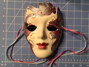 Vintage 90s Mardi Gras Mask Ceramic New Orleans Artist Signed Beautiful Artwork - Picture 1 of 6