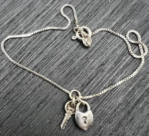 Sterling Silver Heart Padlock Key Charm Bracelet Lock 9" Chain - Picture 1 of 4