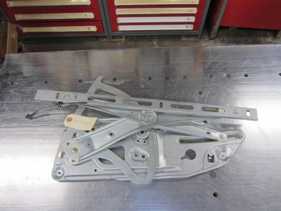 Подлинный регулятор правого переднего окна Mercedes W140, 1407203046, читайте примечания. - Изображение 1 из 4