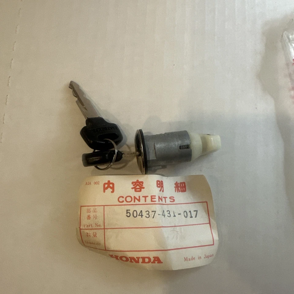 1978 1979 Honda Goldwing GL1000 Tank Lock Barrel Key 50437-431-017 - Image 1 of 1