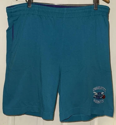 复古夏洛特黄蜂短裤男式 XL 蓝绿色紫色 NBA 篮球初学者 90 年代 — 第 1/3 张图片