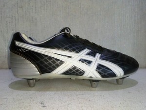 black asics boots