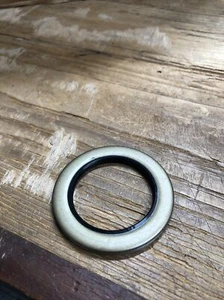 New Old Stock Beck/Arnley Seal Fits 72-84 Ford Mazda Part #052-2433. - Bild 1 von 8
