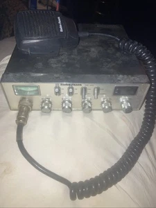 RADIO SHACK TRC-444 CB RADIO With HAND MICROPHONE (NO ANTENNA) - Picture 1 of 13