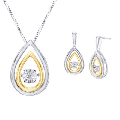 Juego de pendientes colgantes y colgantes enchapados en oro de 10 quilates con diamantes naturales blancos Foto 1 de 4