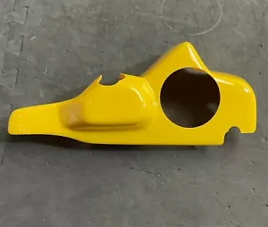 Vauxhall Corsa E (inc VXR) - Cubierta del tanque de refrigerante Proform - Plástico amarillo brillante - Imagen 1 de 2