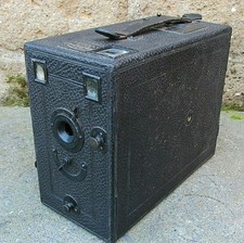 FOTOCAMERA ALBA ALBINI DETECTIVE BOX DI 1900 FUNZIONANTE CON CARICA LASTRE RARA