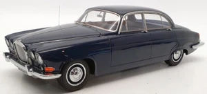 Neo Scale Models NEO18235 - 1961 Jaguar MK X  - Dark Blue - Picture 1 of 7