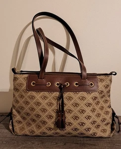Bolso Cartera Dooney & Bourke Cuero Logo Tela Vintage Para Mujer’s - Imagen 1 de 11