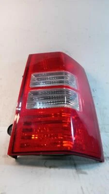 Used Right Tail Light Assembly fits: 2016 Jeep Patriot Right Grade A — 第 1/4 张图片