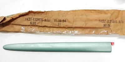 NOS 1994 to 1995 Ford Thunderbird Moulding R/R Quarter Blemished F4SZ-6329076AFA - Image 1 of 4